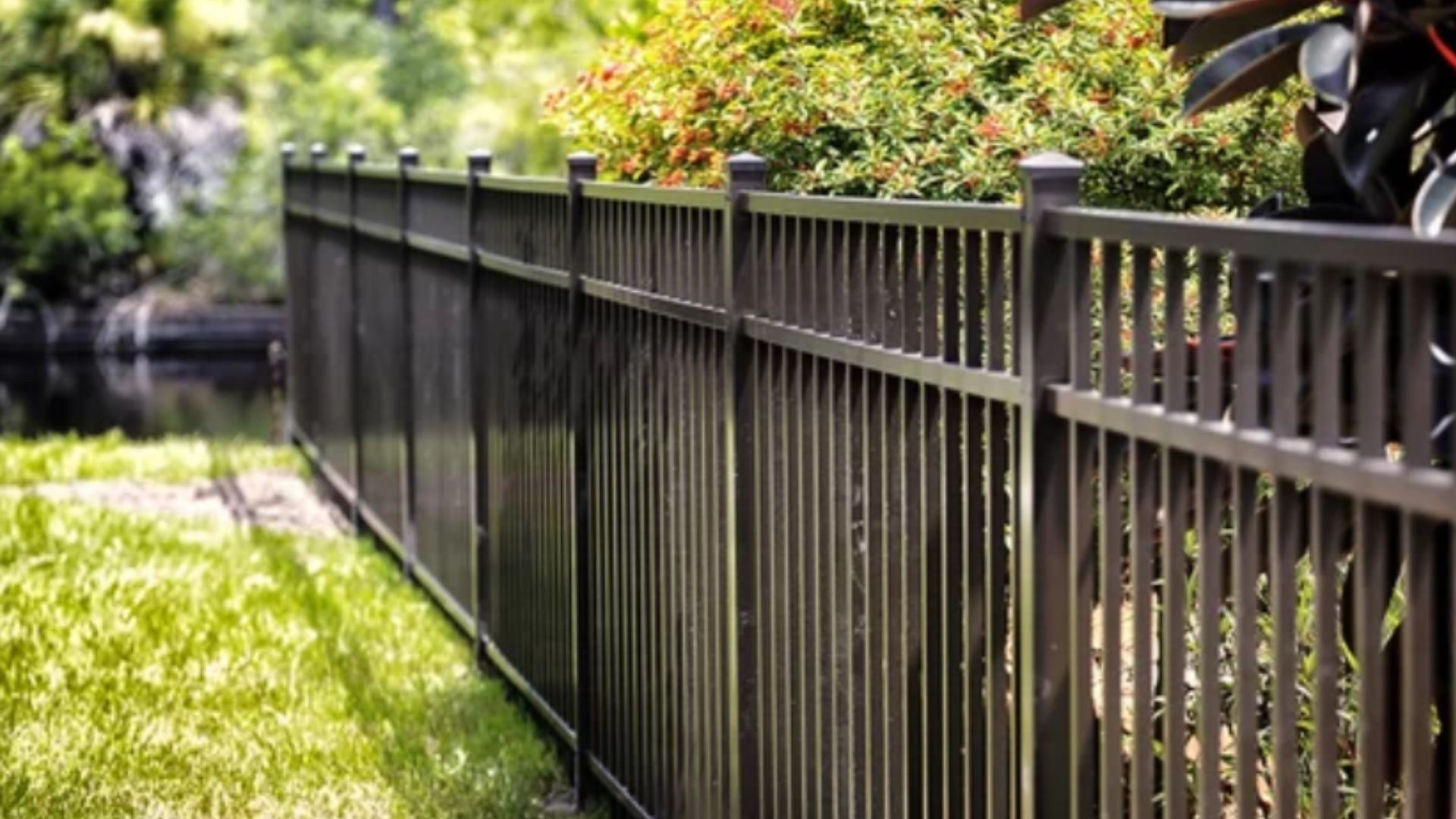 Swimming pool fence Macedon Ranges